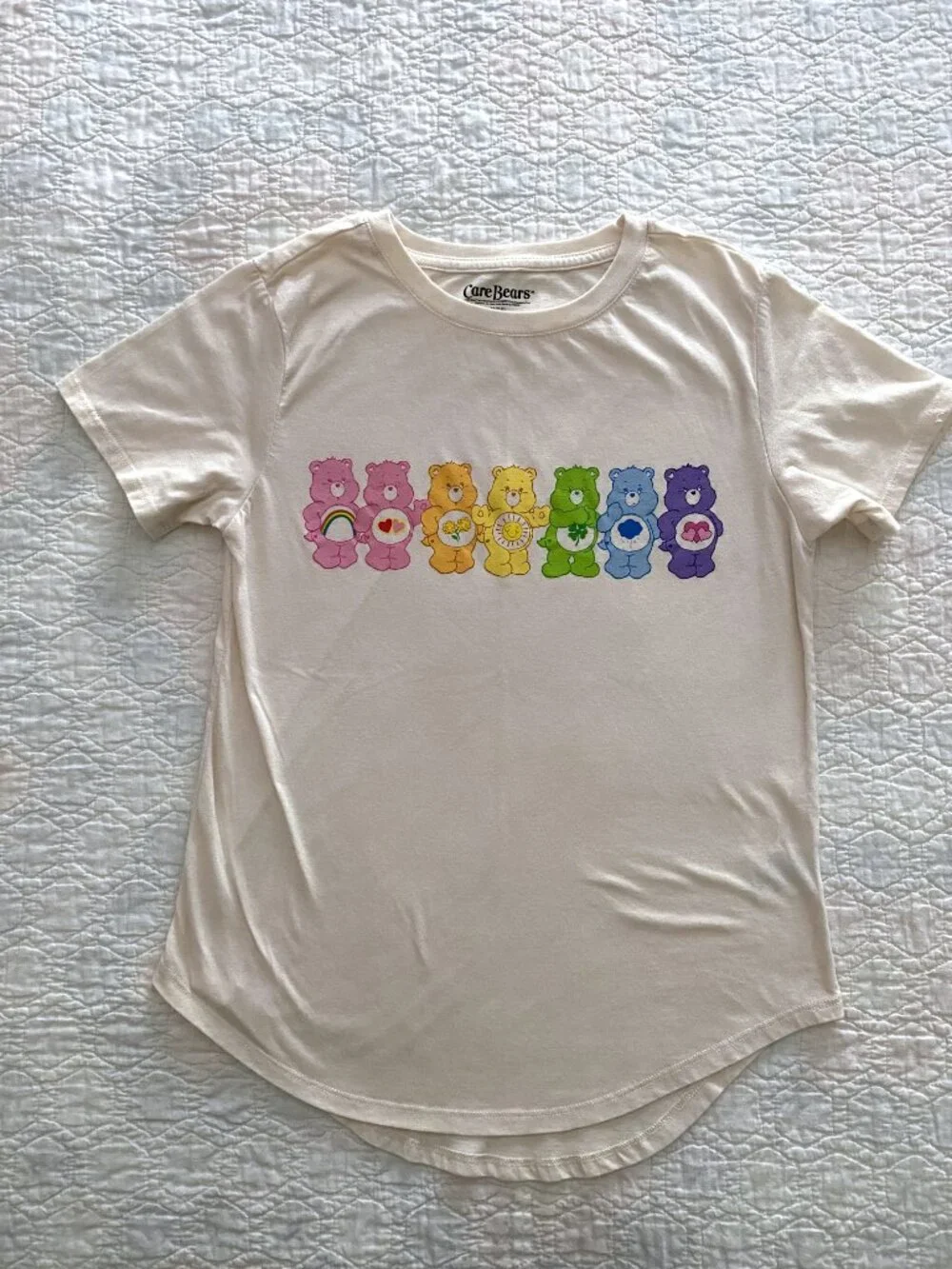 Care Bears - Ivory Rainbow Bears Graphic T-Shirt - Kids Size M (7/9)